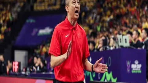 他错过勇士与湖人，职业生涯关键失误，遗憾退役告别赛场